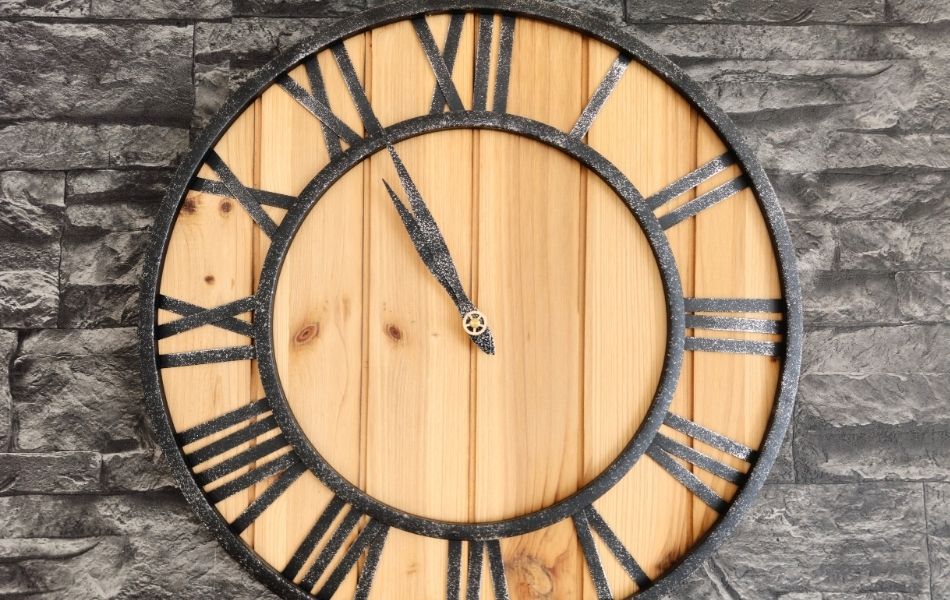 Ev ve Ofis Dekorasyonunda Duvar Saatleri Seçimi 1 Ev ve Ofis Dekorasyonunda Duvar Saatleri Seçimi